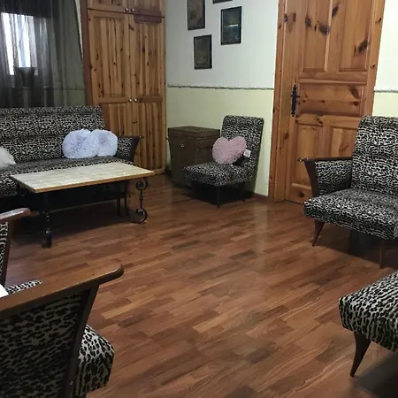 Homestay Casa Montegri